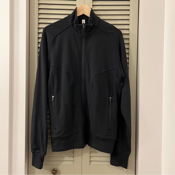 Lululemon Men’s Jacket GUC - Picture 2 of 5